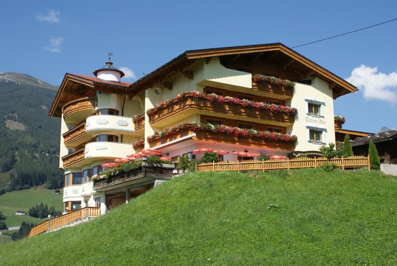 Gasthof Tannen - Alm Stummerberg Eksteriør bilde